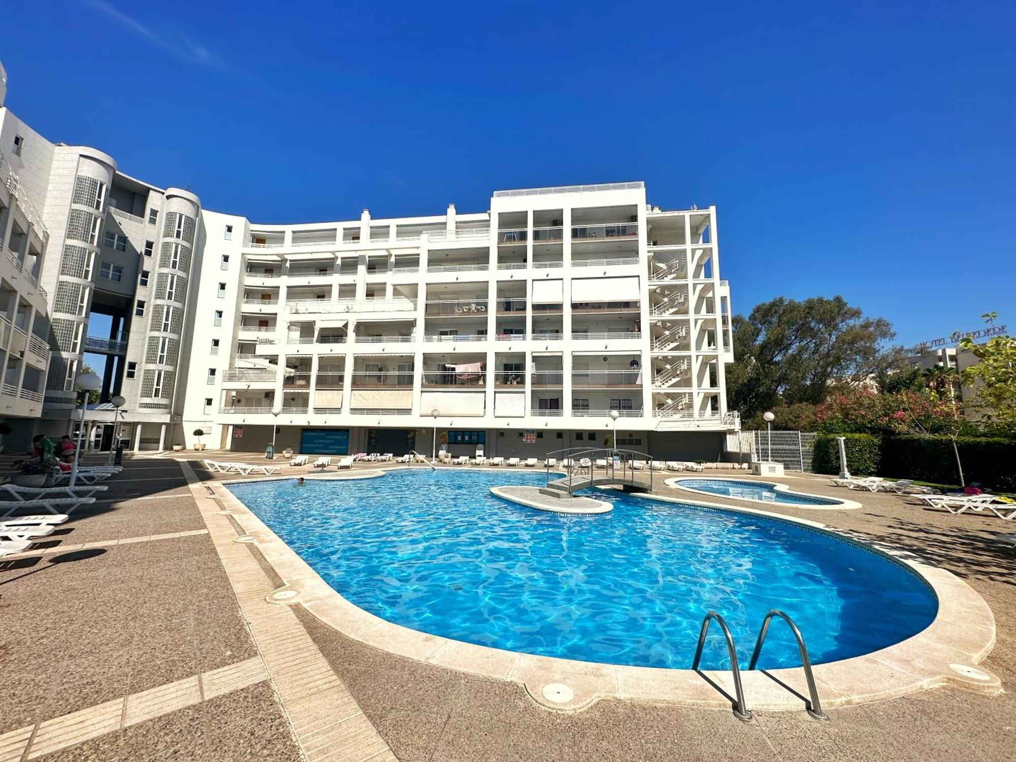 Domuum Holidays - Royal Salou Exteriör bild